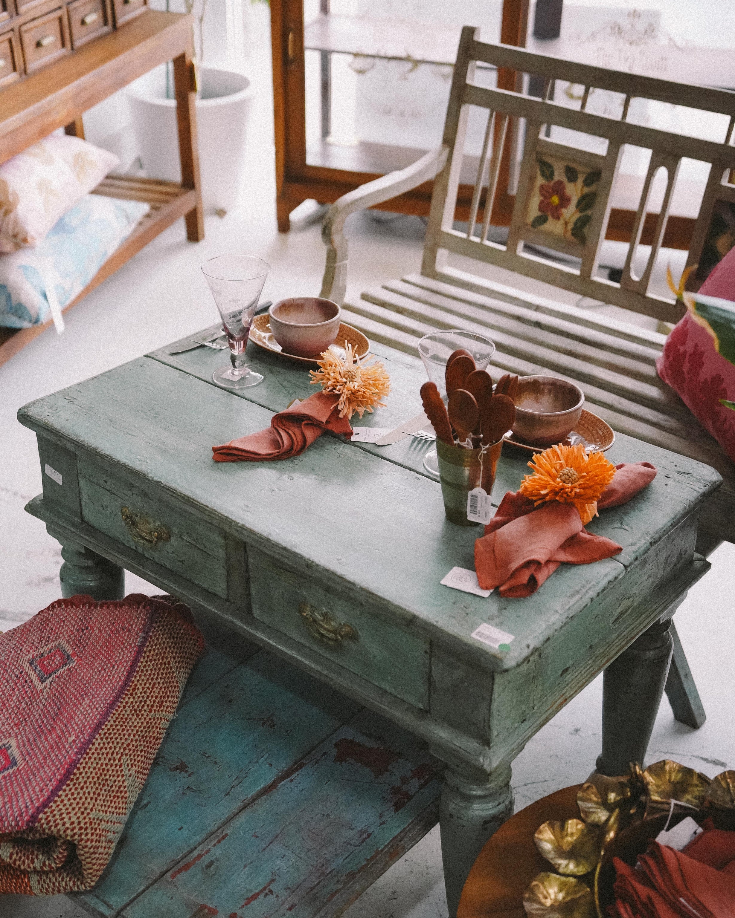 Coco Table | mydivinehome