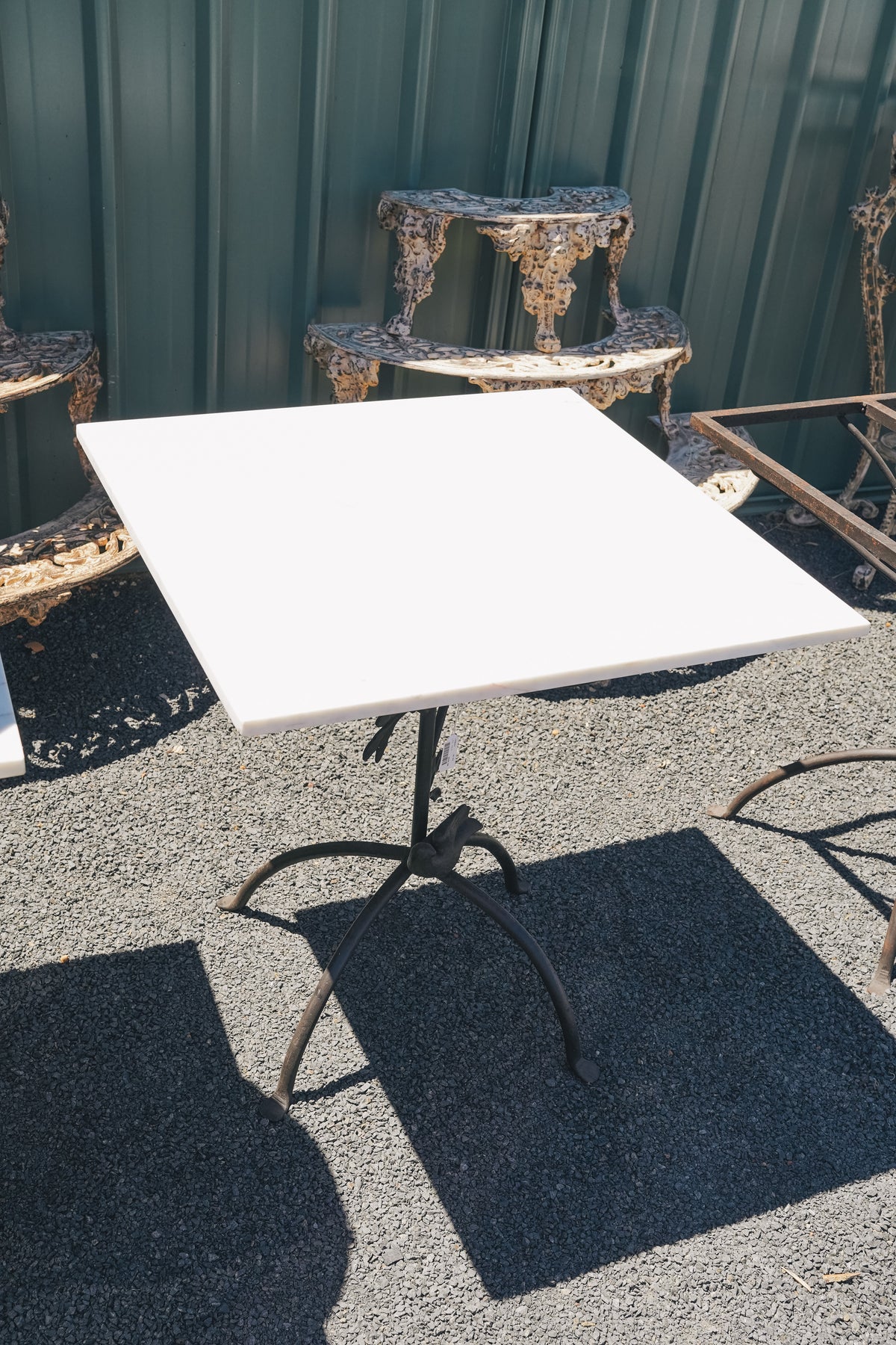 Kal Table | mydivinehome
